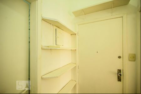 Cozinha de kitnet/studio à venda com 1 quarto, 35m² em Copacabana, Rio de Janeiro