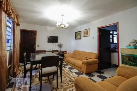 Sala de casa à venda com 3 quartos, 180m² em Vila Polopoli, São Paulo