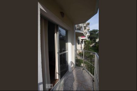 varanda de apartamento à venda com 2 quartos, 66m² em Badu, Niterói