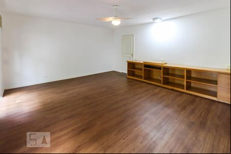 Suíte de apartamento para alugar com 1 quarto, 141m² em Itaim Bibi, São Paulo