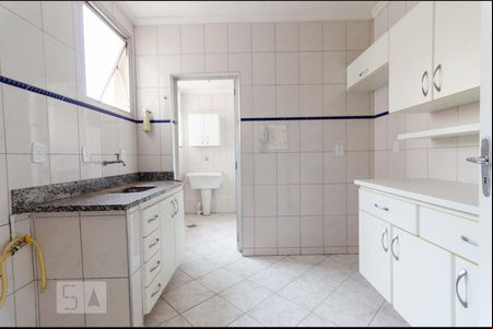 Cozinha de apartamento para alugar com 1 quarto, 60m² em Botafogo, Campinas