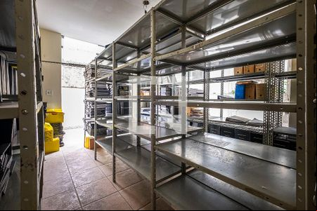 Quarto 3 de casa para alugar com 3 quartos, 150m² em Vila Madalena, São Paulo