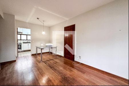 Sala de apartamento para alugar com 3 quartos, 90m² em Perdizes, São Paulo