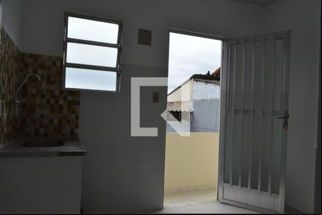 Cozinha e Sala de kitnet/studio para alugar com 1 quarto, 32m² em Curicica, Rio de Janeiro
