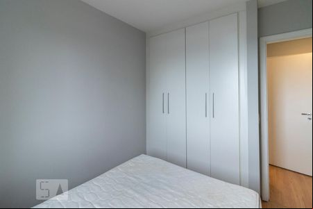 Quarto 1  de apartamento para alugar com 3 quartos, 75m² em Campo Belo, São Paulo
