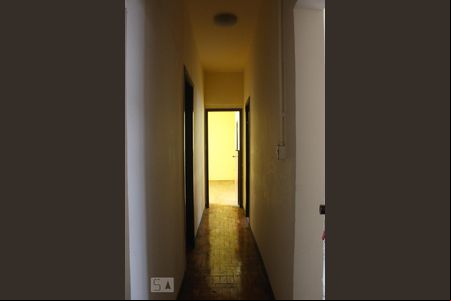 Corredor de casa para alugar com 4 quartos, 420m² em São Pedro, Belo Horizonte