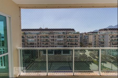 Vista Sala de apartamento para alugar com 2 quartos, 97m² em Barra da Tijuca, Rio de Janeiro