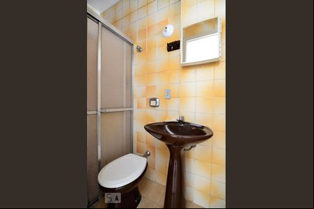 Banheiro de kitnet/studio à venda com 1 quarto, 21m² em Vila Itapura, Campinas