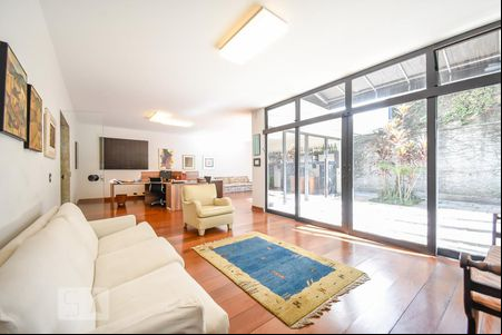 Sala de casa para alugar com 4 quartos, 700m² em Vila Morumbi, São Paulo