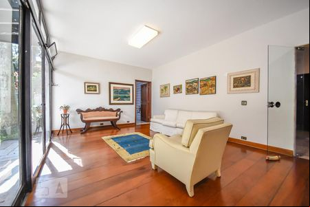 Sala de casa para alugar com 4 quartos, 700m² em Vila Morumbi, São Paulo