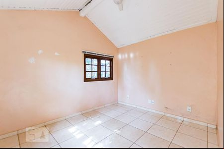 Casa 1 - Quarto  de casa para alugar com 3 quartos, 2000m² em Sousas, Campinas