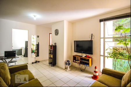 Sala de apartamento para alugar com 2 quartos, 50m² em Jaqueline, Belo Horizonte