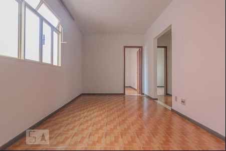 Sala de apartamento para alugar com 2 quartos, 45m² em Jardim Montanhês, Belo Horizonte