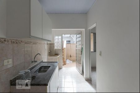 Cozinha de casa para alugar com 1 quarto, 50m² em Ipiranga, São Paulo