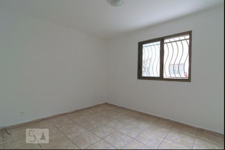 Quarto de apartamento para alugar com 3 quartos, 150m² em Santa Tereza, Belo Horizonte
