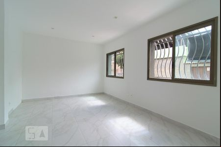 Sala de apartamento para alugar com 3 quartos, 150m² em Santa Tereza, Belo Horizonte