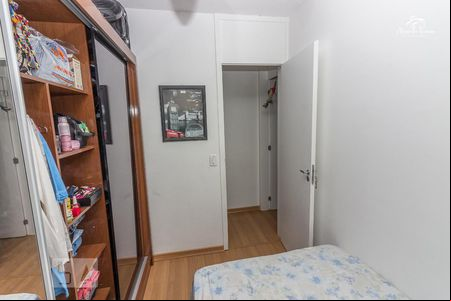 Quarto 1 de apartamento para alugar com 2 quartos, 45m² em Vargem Pequena, Rio de Janeiro