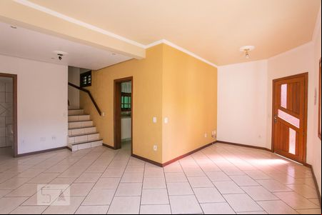 Sala de casa à venda com 4 quartos, 209m² em Camaquã, Porto Alegre