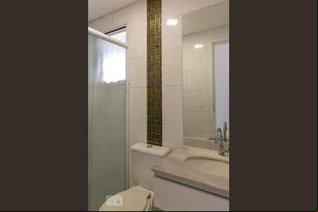 Banheiro da Suíte de apartamento para alugar com 2 quartos, 65m² em Barcelona, São Caetano do Sul