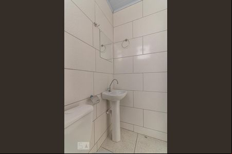 Banheiro de kitnet/studio à venda com 1 quarto, 16m² em Santa Cruz, Belo Horizonte