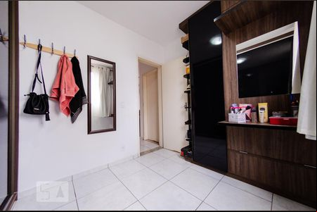 Apartamento para alugar com 2 quartos, 55m² em João Pinheiro, Belo Horizonte
