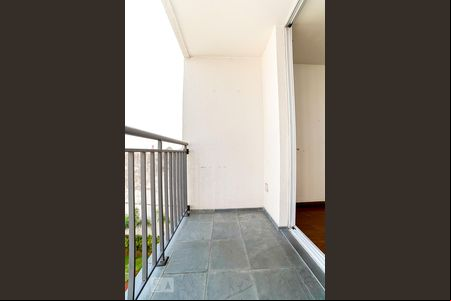 Sacada de apartamento para alugar com 3 quartos, 53m² em Vila Guilherme, São Paulo