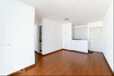 Sala de apartamento para alugar com 3 quartos, 53m² em Vila Guilherme, São Paulo