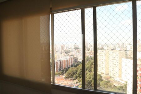 Sala de apartamento para alugar com 2 quartos, 80m² em Vila Romana, São Paulo