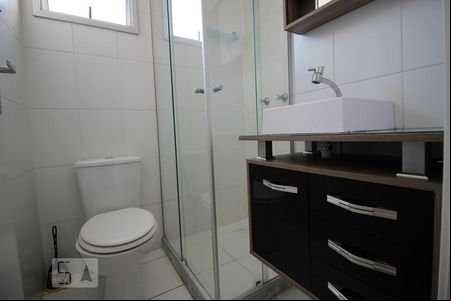 Banheiro de apartamento à venda com 2 quartos, 50m² em Jardim Íris, São Paulo