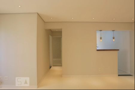 Sala de apartamento para alugar com 2 quartos, 64m² em Jardim Patente Novo, São Paulo