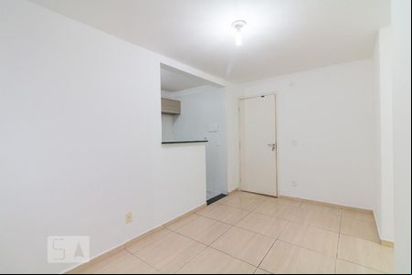 Sala de apartamento para alugar com 2 quartos, 49m² em Vila Bremen, Guarulhos