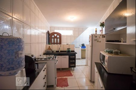 Cozinha de casa para alugar com 4 quartos, 250m² em Jardim Utinga, Santo André