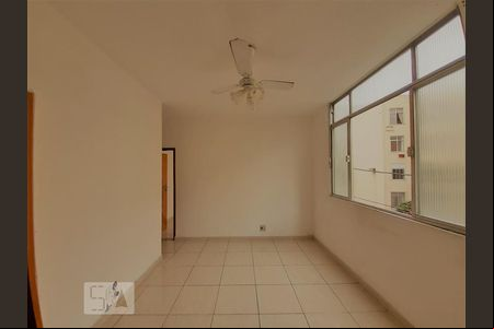 Sala de apartamento para alugar com 2 quartos, 49m² em Méier, Rio de Janeiro