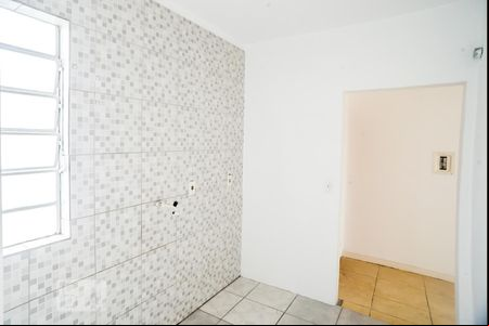 Cozinha de apartamento para alugar com 1 quarto, 48m² em Partenon, Porto Alegre