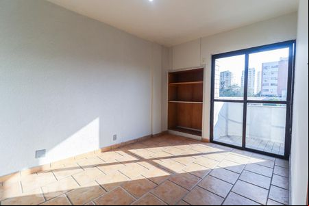 Apartamento para alugar com 2 quartos, 65m² em Tanque, Rio de Janeiro