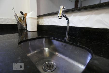 Cozinha - Torneira de kitnet/studio para alugar com 1 quarto, 32m² em Parque dos Príncipes, São Paulo