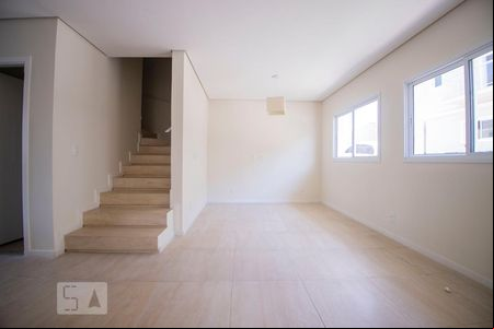 sala de casa de condomínio para alugar com 4 quartos, 220m² em Jardim Guarani, Campinas