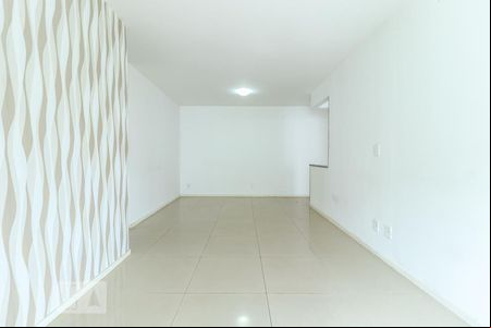 Apartamento para alugar com 3 quartos, 75m² em Jacarepaguá, Rio de Janeiro