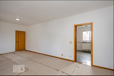 Sala de apartamento à venda com 4 quartos, 140m² em Vila Paris, Belo Horizonte