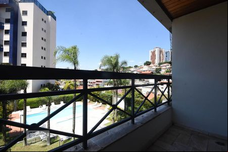 Varanda de apartamento para alugar com 3 quartos, 102m² em Vila Sônia, São Paulo