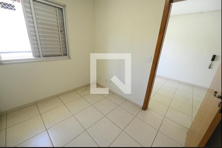 Quarto  de kitnet/studio para alugar com 1 quarto, 35m² em Setor Leste Universitário, Goiânia
