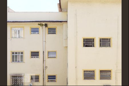 Vista de kitnet/studio à venda com 1 quarto, 20m² em Del Castilho, Rio de Janeiro