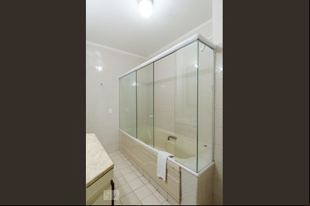 Banheiro de apartamento à venda com 1 quarto, 55m² em Assunção, São Bernardo do Campo
