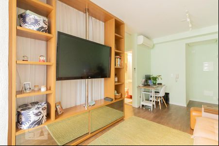 Sala de kitnet/studio à venda com 1 quarto, 43m² em Vila Olímpia, São Paulo