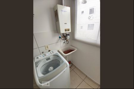 Lavanderia de apartamento à venda com 2 quartos, 47m² em Operário, Novo Hamburgo