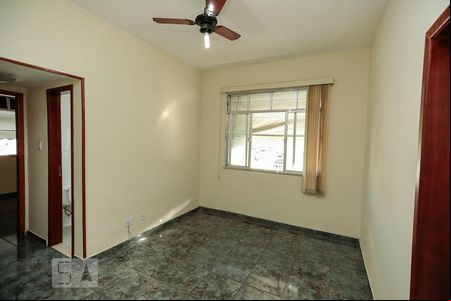 Sala de kitnet/studio à venda com 1 quarto, 35m² em Cachambi, Rio de Janeiro