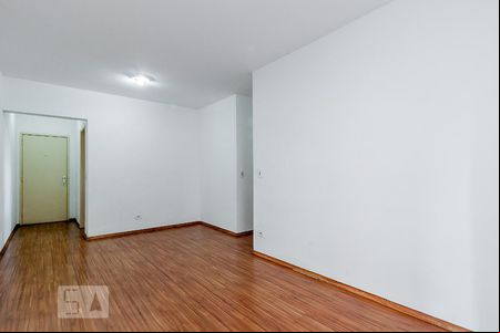 Sala de apartamento para alugar com 3 quartos, 80m² em Vila Carrão, São Paulo