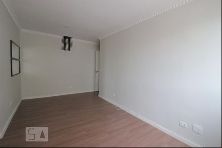 Sala de apartamento para alugar com 2 quartos, 63m² em Santa Teresinha, São Paulo