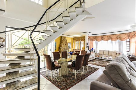 Sala de casa para alugar com 4 quartos, 350m² em Dos Casa, São Bernardo do Campo