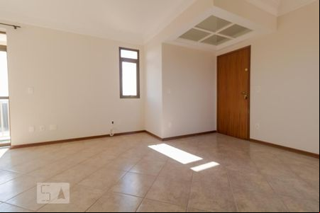 Sala de apartamento à venda com 3 quartos, 120m² em Parque São Quirino, Campinas